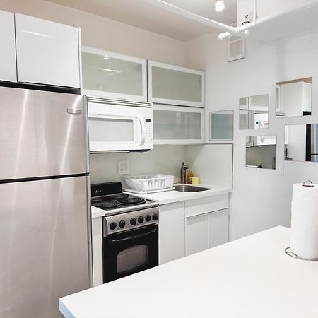 2 Bedroom On The Beach ! Miami Beach Exterior photo