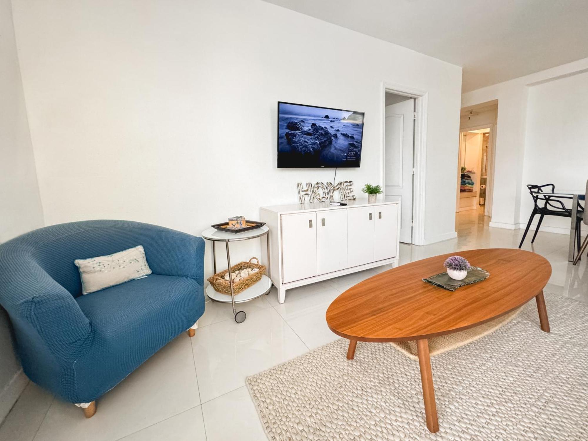 2 Bedroom On The Beach ! Miami Beach Exterior photo